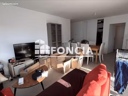 appartement 3 pièces 63 m²