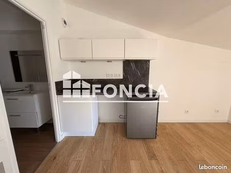 studio 1 pièce 29 m²