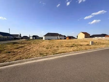 terrain constructible viabilisé à vendre