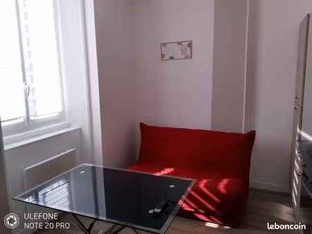 f2 meublé
