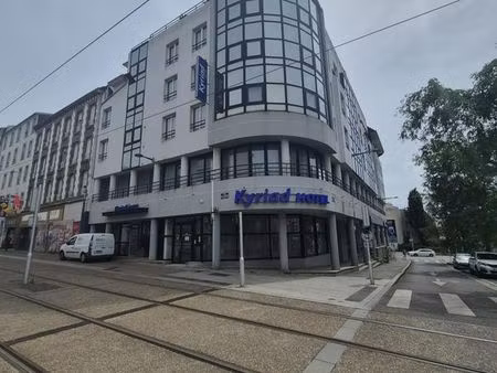 studio 1 pièce 19 m²