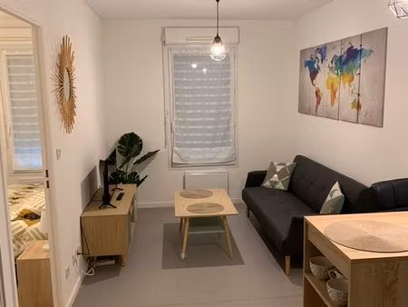 location appartement 2 pièces 29 m²