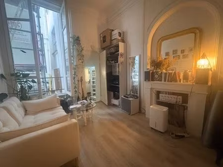 charmant studio avec mezzanine – île saint-louis – 18 25 m?