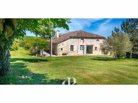 maison avec piscine et jardin miradoux (32)