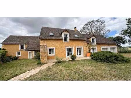 maison avec jardin et terrasse pouvrai (61)