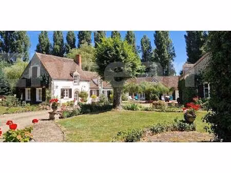 maison avec piscine en bord de mer traînou (45)