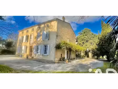 propriété avec jardin fendeille (11)