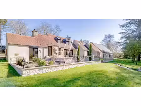 maison avec piscine et terrasse fontaine-chaalis (60)