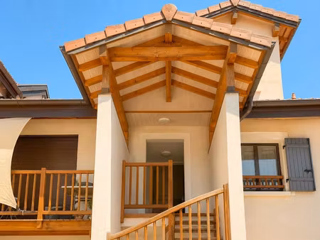 vente appartement 4 pièces 81.78 m² à cessy (01170)  395 000 €