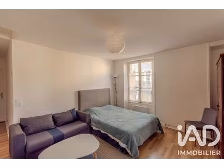 appartement à avon (77210)