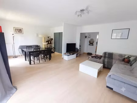 vente appartement 3 pièces 81 m² brignoles (83170)