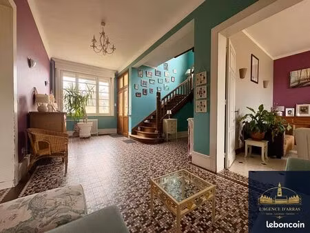 maison 6 pièces 171 m²