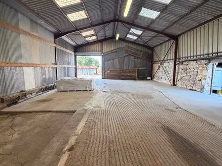 location hangar bâtiment - garage de stockage