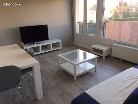 appartement f1 meublé avec stationnement