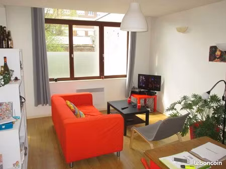 lille wazemmes - t3 de 51 m² - proximité métro et boulevard montebello