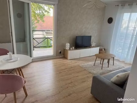 appartement t2 de 49 m² avec balcon – melun