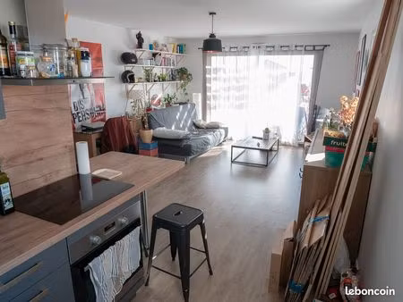 location appartement t2 47m²
