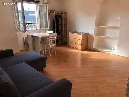 f1 quartier st charles athis mons 31m2 meublé