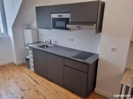 studio meublé 25m2 refait à neuf