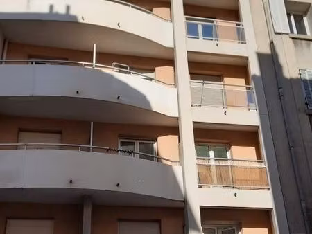 studio meublé 18m2 13005