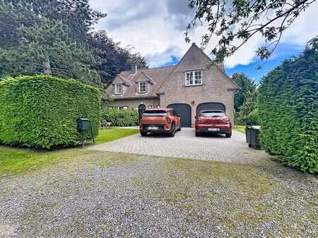 st johns au grand calme  villa 255m² classique sur 11ares