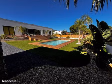 villa contemporaine de standing avec piscine