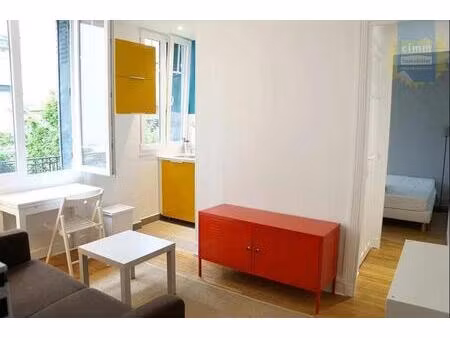 a louer en meuble quartier bourguignons très beau deux pièces