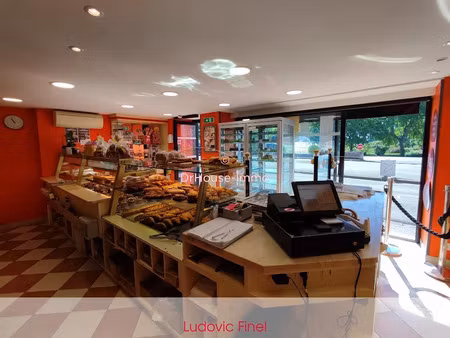 vente locaux professionnels 4 pièces 156 m² à blainville-sur-orne (14550)  164 500 €