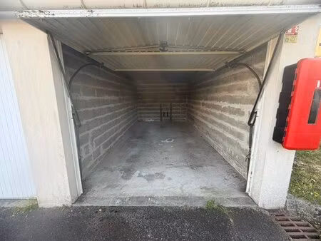 parking à vendre
