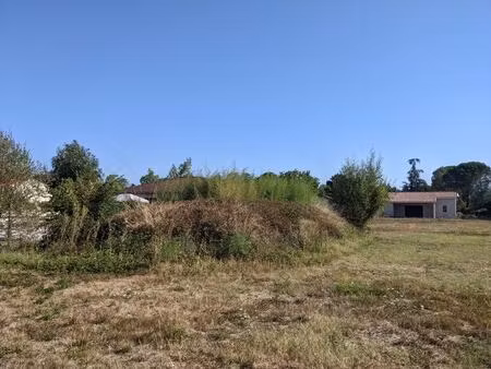 terrain à vendre