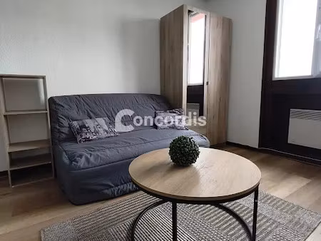 location meublée appartement 1 pièce 17.5 m² à vandoeuvre-les-nancy (54500)  410 €