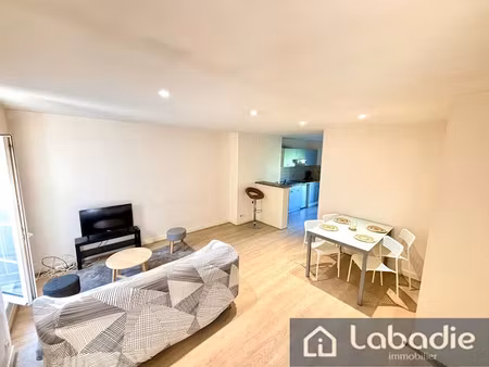 location meublée appartement 2 pièces 54 m² à vire (14500)  510 €