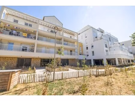 t3 73m² neuf – terrasse – double parking couvert
