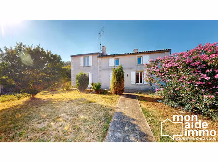 maison en pierre de 102 m² avec fort potentiel d'agrandissemen