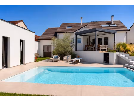 maison avec piscine distroff 6 pièces