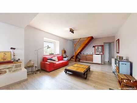 moncey - maison mitoyenne avec trois chambres