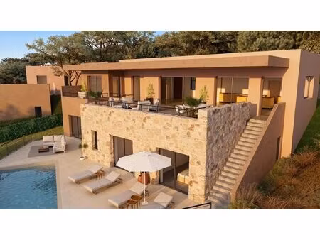 exclusivité  calvi  villa neuve  4 suites  vue montagnes  piscine  proche plage