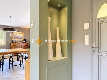 maison contemporaine de 145 m² avec piscine