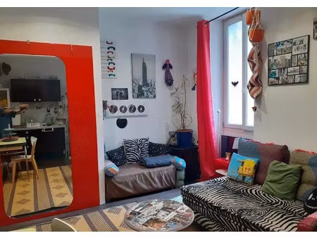 location meublée appartement 2 pièces 50 m² à marseille 6ème (13006)  800 €
