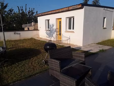 location meublée appartement 1 pièce 35 m² à montereau-fault-yonne (77130)  750 €