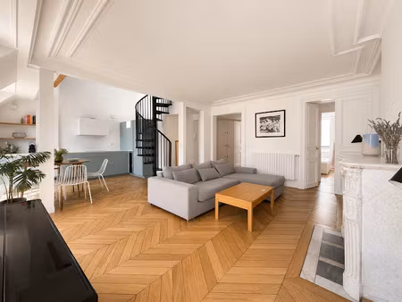 location meublée appartement 4 pièces 97 m² à paris 9ème (75009)  4 000 €