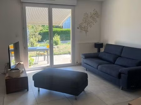 maison individuelle parfaitement entretenue – 3 chambres – jardin clos –