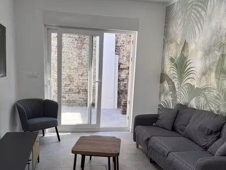 chambre 1 pièce 120 m²