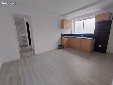 appartement t2 pithiviers avec cour extérieure privée
