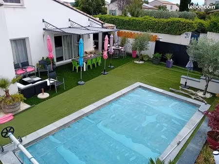 villa tout confort proche du cœur du village et des commerces