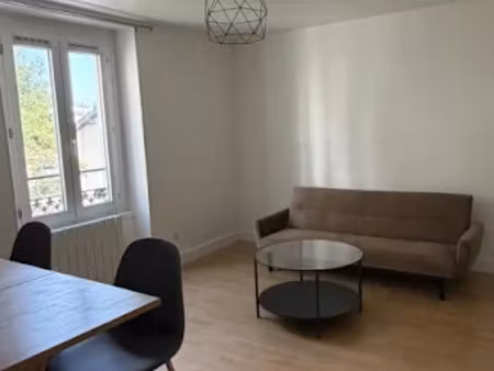 location appartement 3 pièces 46 m² à joinville-le-pont (94340)  1 350 €
