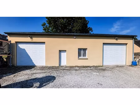 location locaux professionnels 246 m² à villers-canivet (14420)  1 200 €