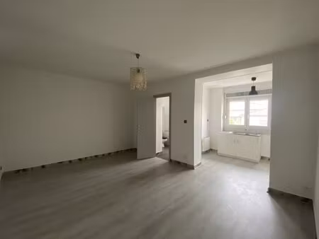 montrond les bains  proche centre ville f2 de 40.40m²