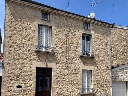 maison de ville à vendre