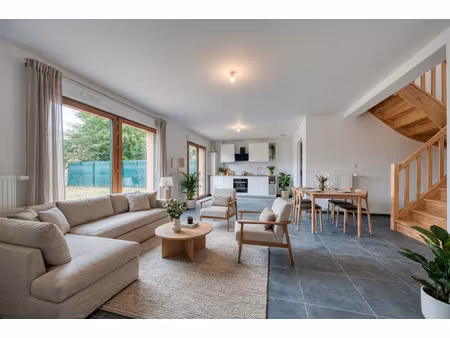 maison neuve - 91m2 hab / 105m2 au sol avec garage et jardin